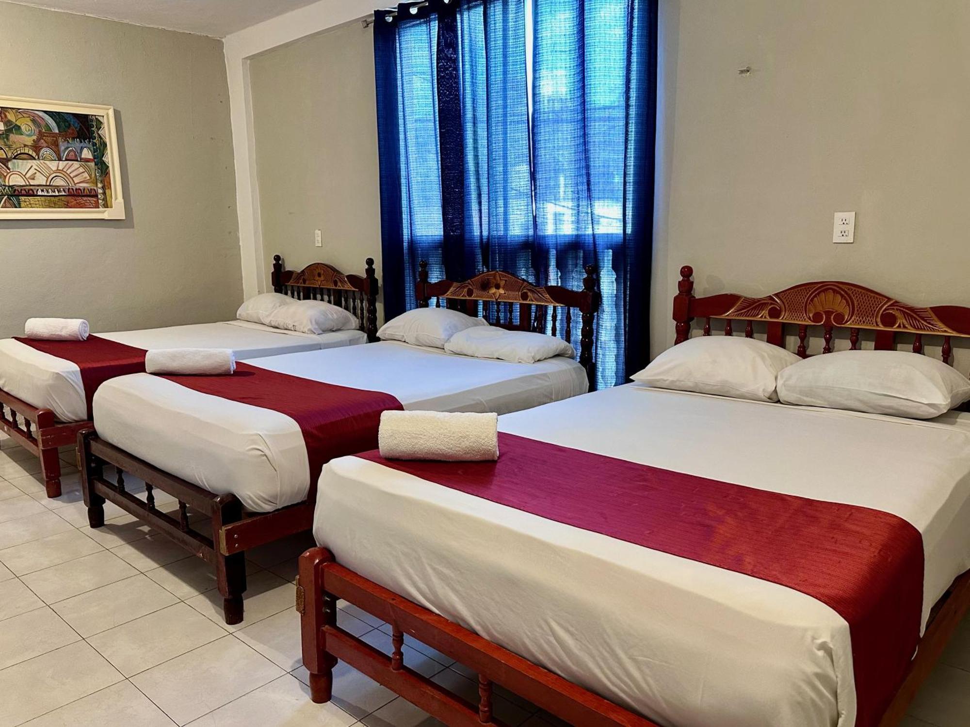 Casa Vidal Hotel Valladolid  Buitenkant foto
