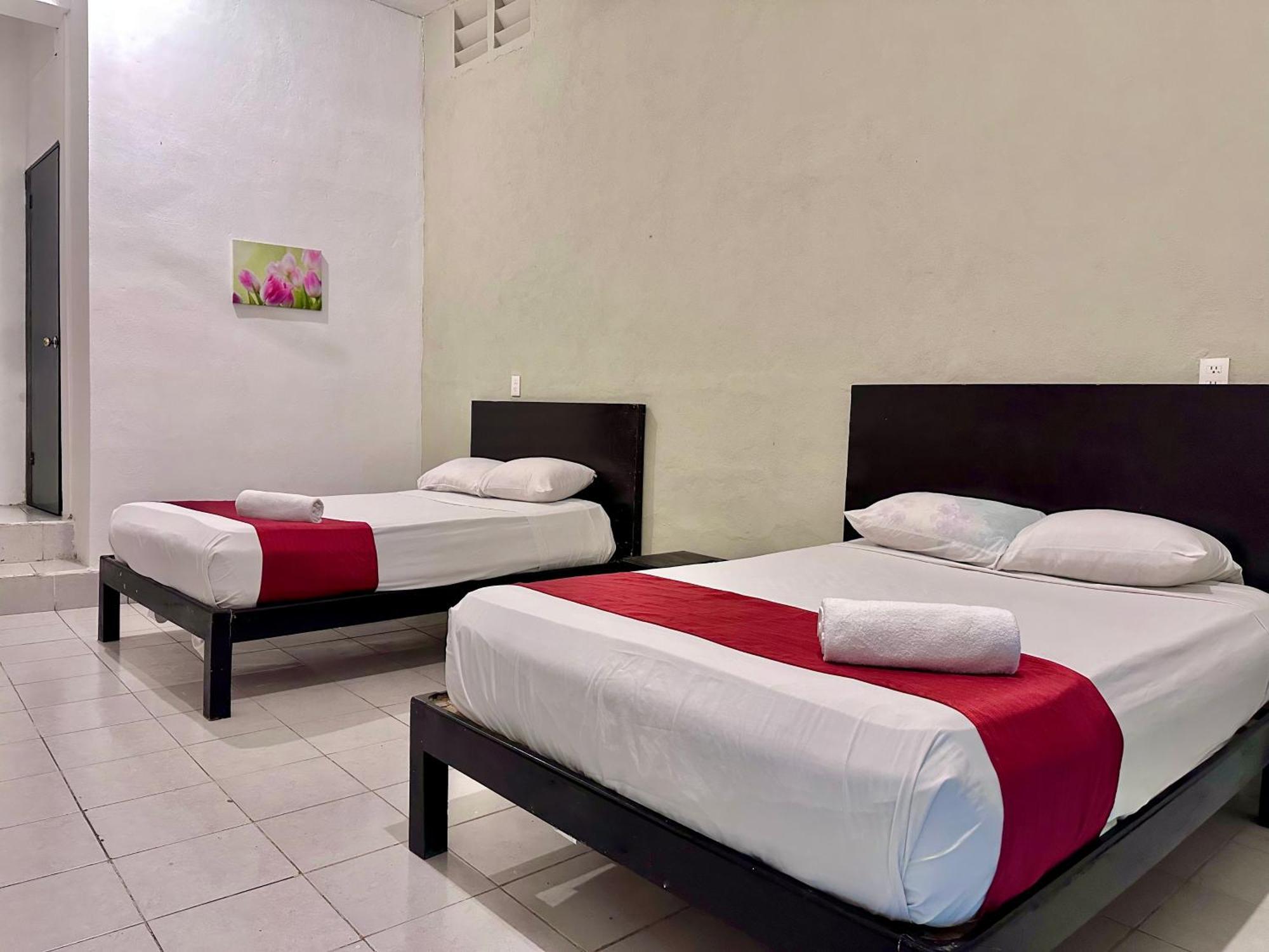 Casa Vidal Hotel Valladolid  Buitenkant foto